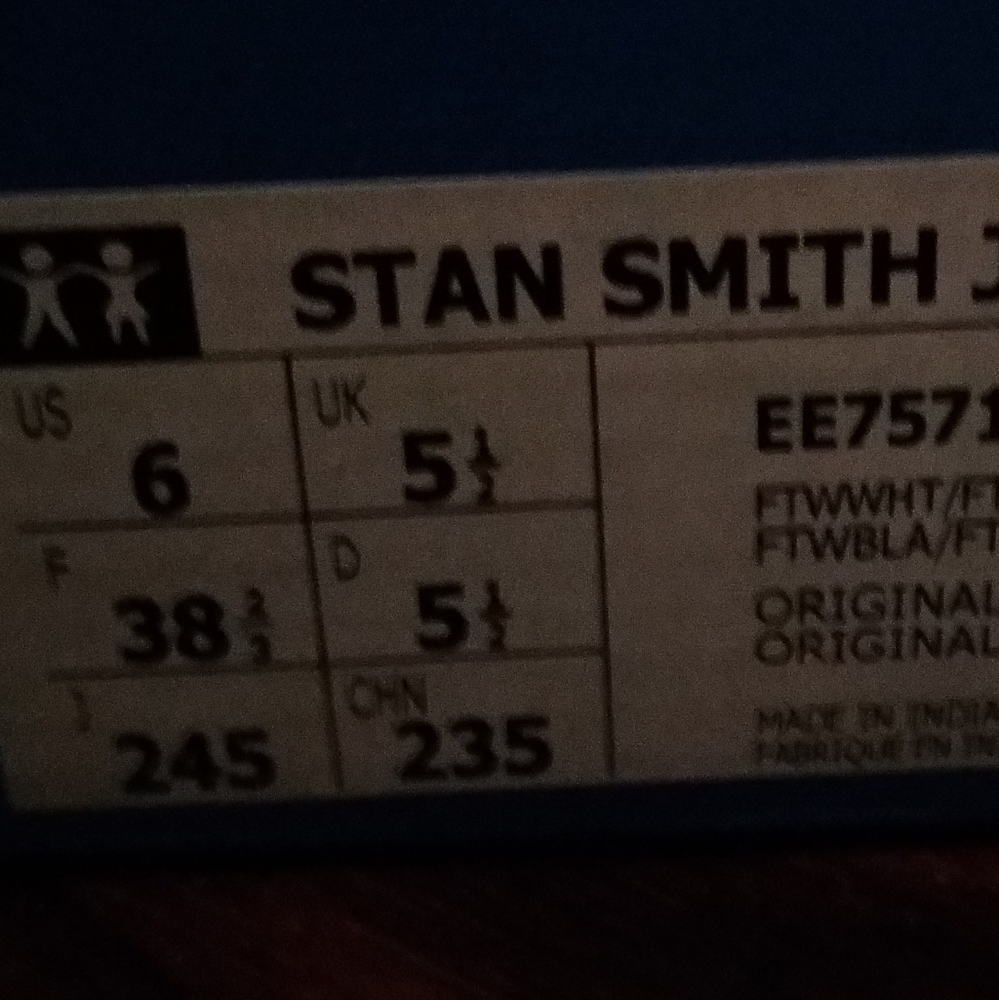 BNIB Stan Smith Script US6 - Picture 9 of 12